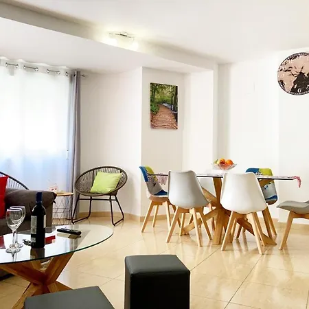 La Del Centro 아파트